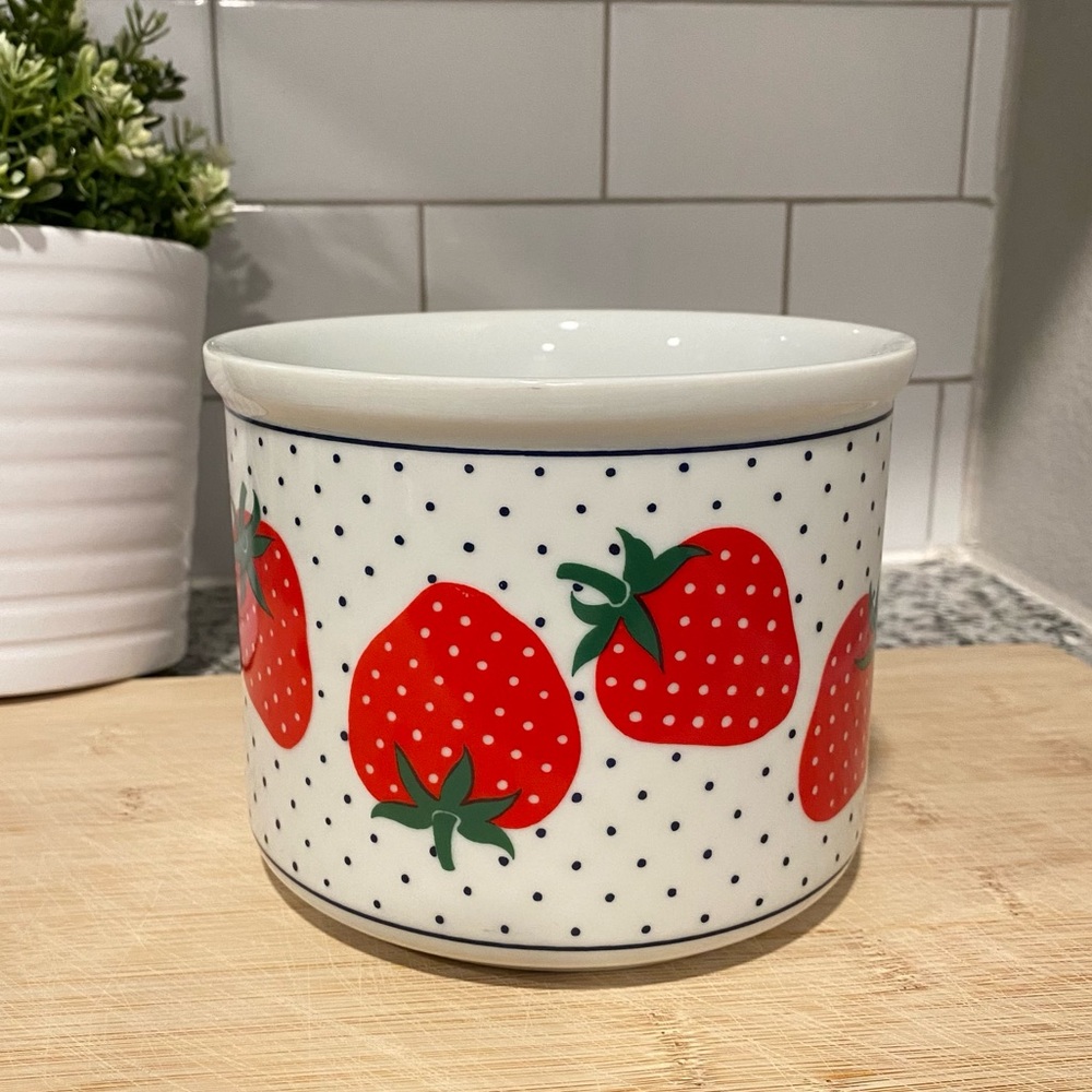 80s Vintage Japan TAKAHASHI‎ STRAWBERRY San Francisco Porcelain Jar Canister
